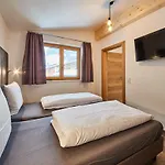 Schoenfeld Apartment *