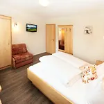 Apartment Schoenfeld