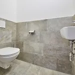Apartment Schoenfeld