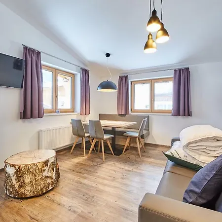 Schoenfeld * Saalbach-Hinterglemm