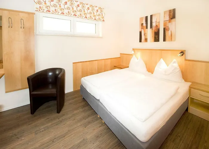 Schönfeld Apartment *
